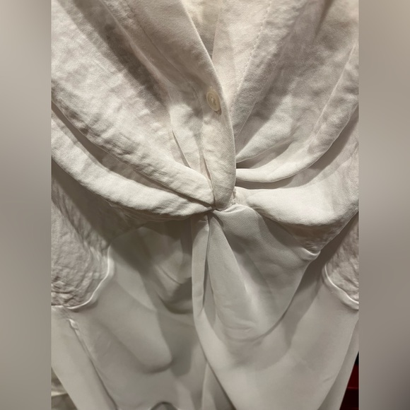 BCBGeneration white mixed media blouse - Picture 3 of 4